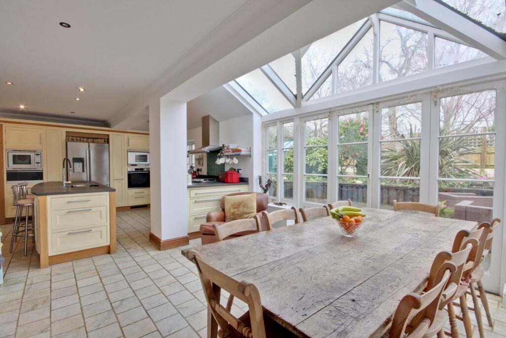 Additional image 5 of South Drive, Ossemsley, New Milton, BH25