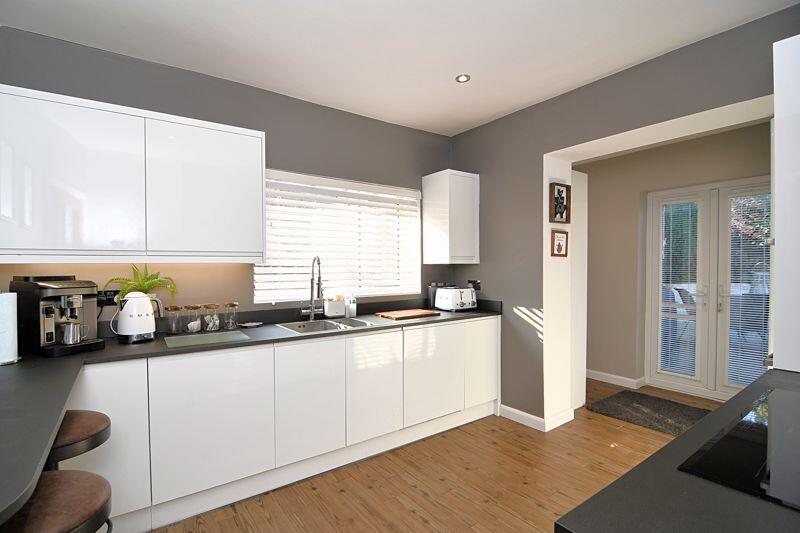 Additional image 31 of Heads Lane, Redhill - Hideaway Location