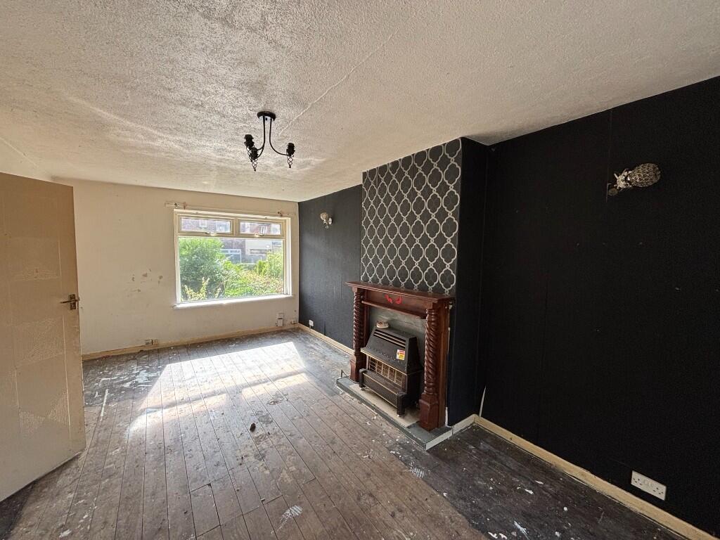 Additional image 13 of Mandeville Crescent, Bradford, West Yorkshire, BD6