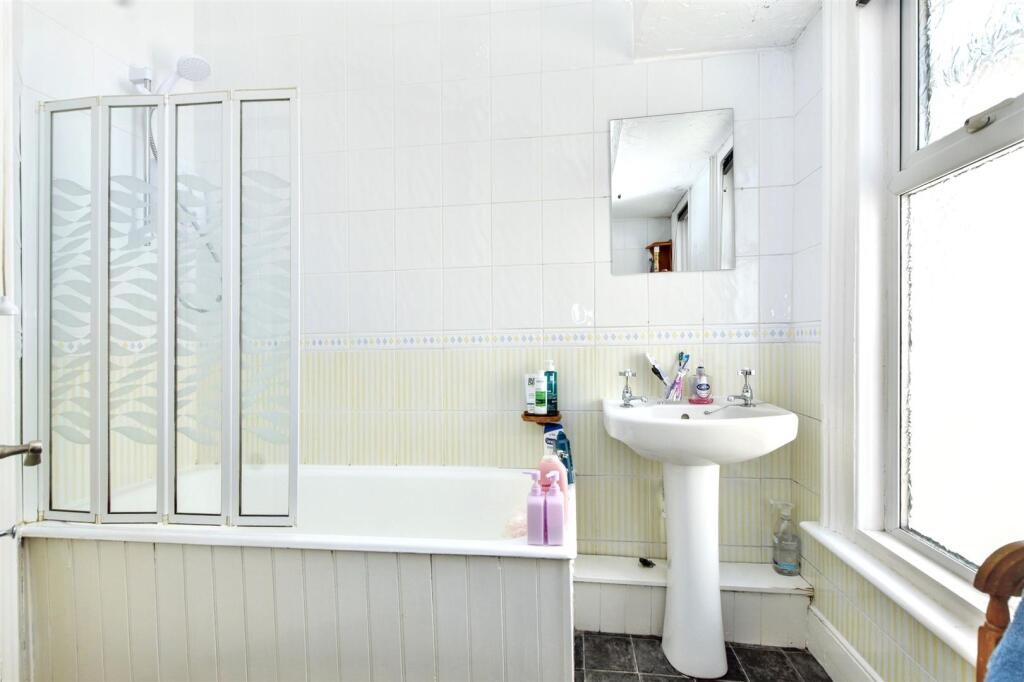 Additional image 9 of Cavendish Avenue, Eastbourne