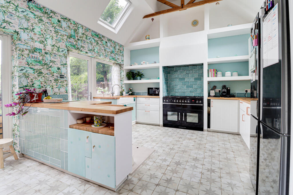 Additional image 8 of London Road, Markyate, St Albans, AL3