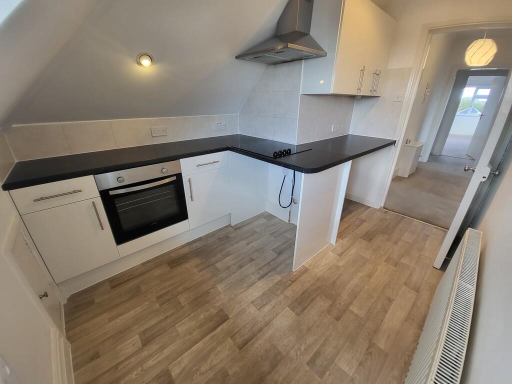 Additional image 38 of Hengistbury Road, Southbourne