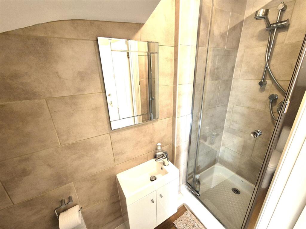 Additional image 18 of Barbers Gate, Poole