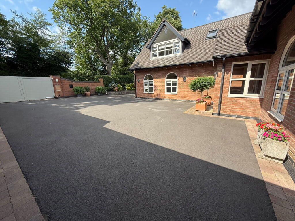 Additional image 37 of Barkers Lane, Wythall, B47 6BS