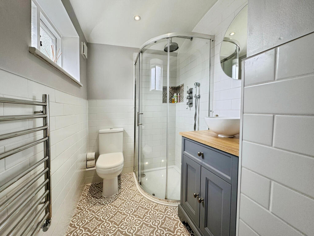 Additional image 14 of Wootton Wawen, Double Carport, Stunning Interior