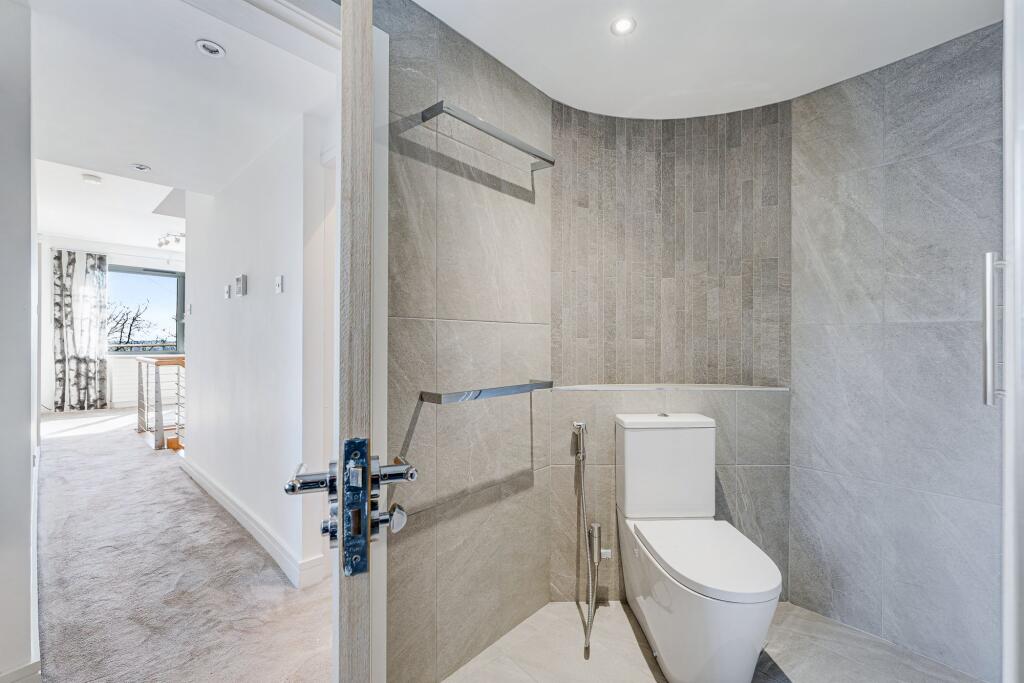 Additional image 33 of Croft House, Princess Road, Lostock – Stunning 7-Bed Home with Views Over Bolton Golf Course