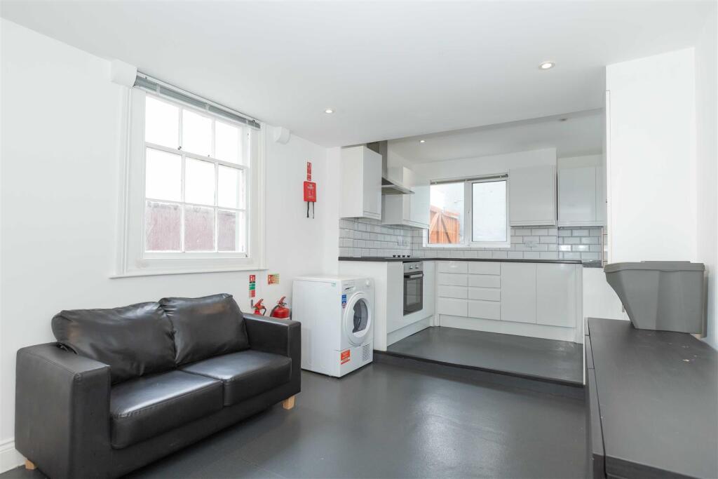 Additional image 25 of Western Place, Worthing