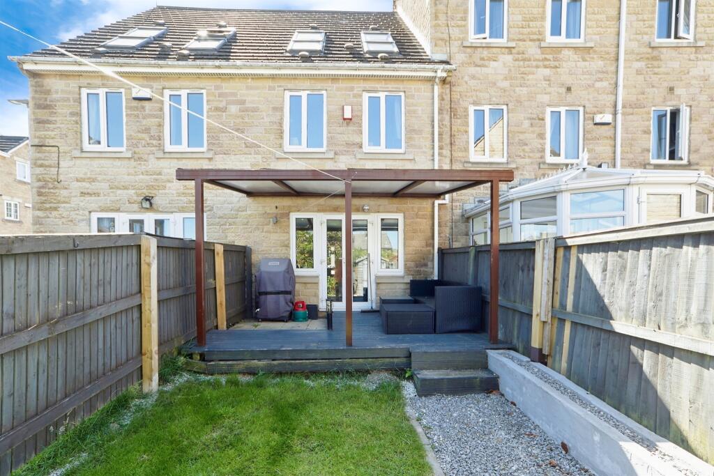 Additional image 17 of Loxley Close, BRADFORD