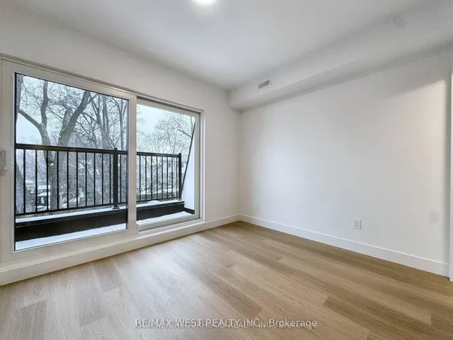 Additional image 20 of 49 Morningside Ave