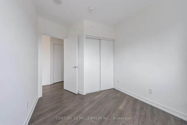 Additional image 9 of 159 Wellesley St Unit 708