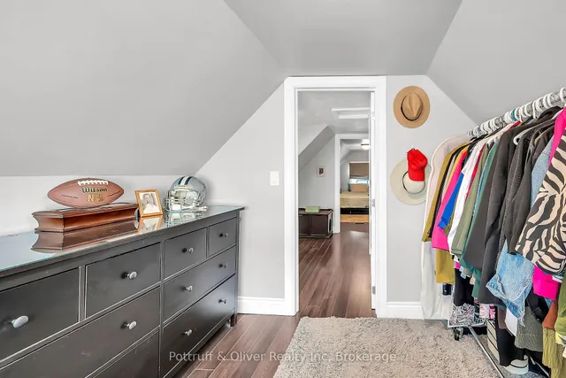 Additional image 24 of 49 EAST BEND Ave