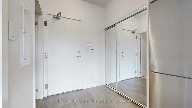 Additional image 28 of 180 Fairview Mall Dr Unit 1605