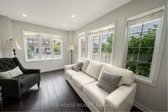 Additional image 14 of 78 Passfield Tr