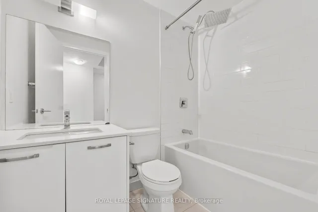 Additional image 4 of 1630 Queen St Unit 405