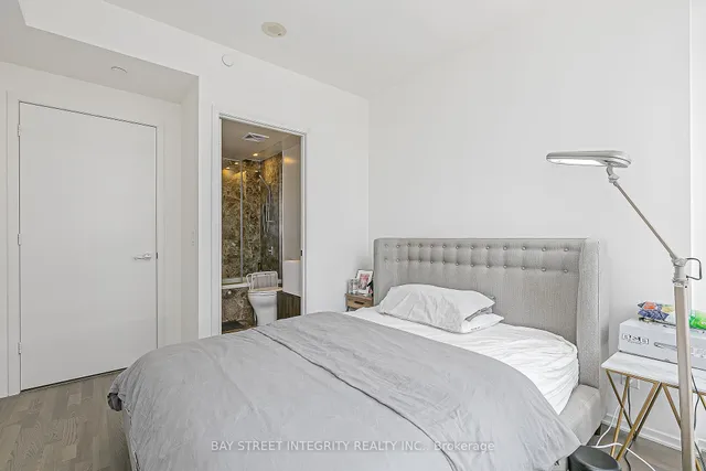 Additional image 11 of 1 Bloor St Unit 1110