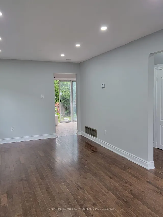 Additional image 9 of 30 Joshua Crt