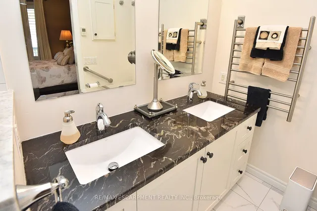 Additional image 23 of 241 SILVERBIRCH Blvd