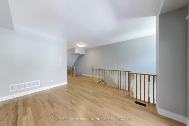 Additional image 7 of 71 DRYDEN Way