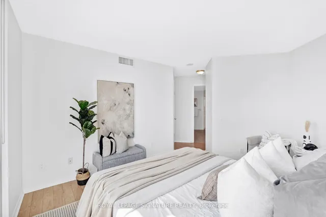 Additional image 14 of 30 Harrison Garden Blvd Unit 2703