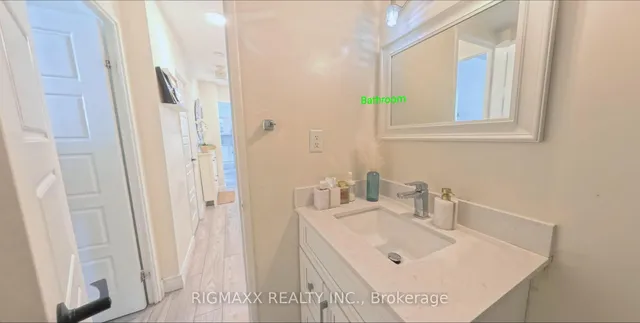 Additional image 15 of 1 Massey Sq Unit 907