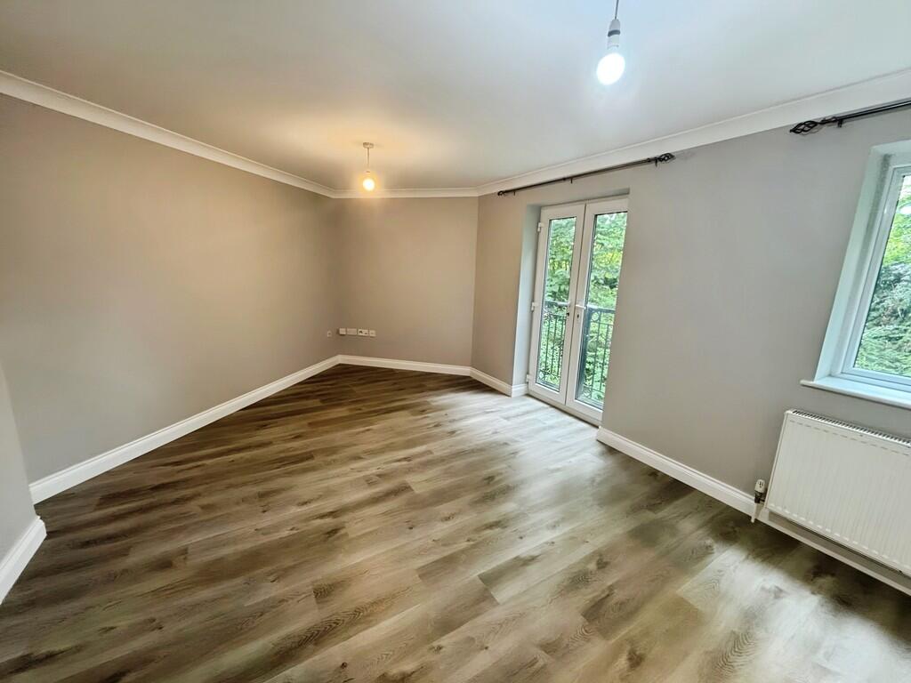 Additional image 10 of Somerset Court