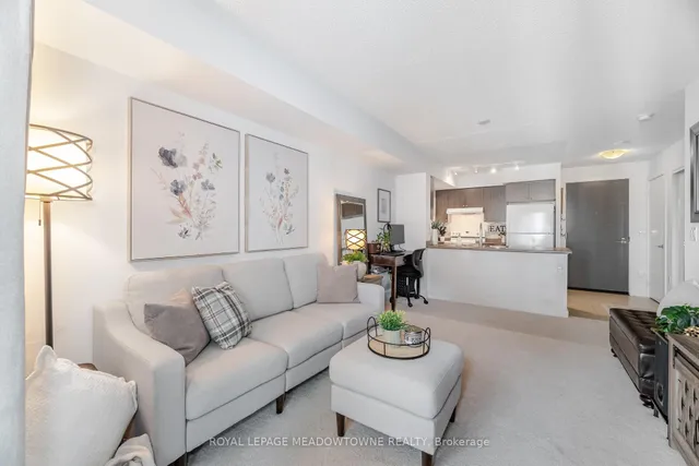 Additional image 19 of 1346 Danforth Rd Unit 815