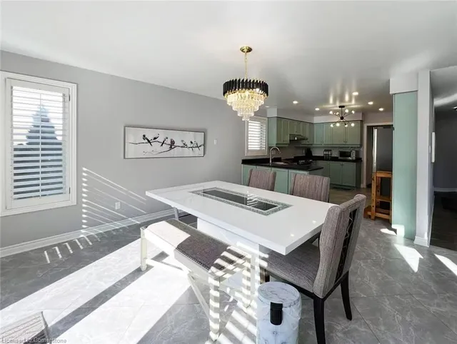 Additional image 12 of 7 Tandem Crt