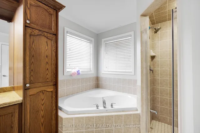 Additional image 25 of 628 Twain Ave