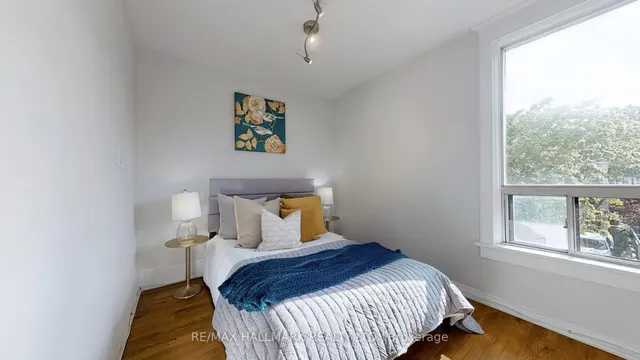 Additional image 10 of 28 Caroline Ave