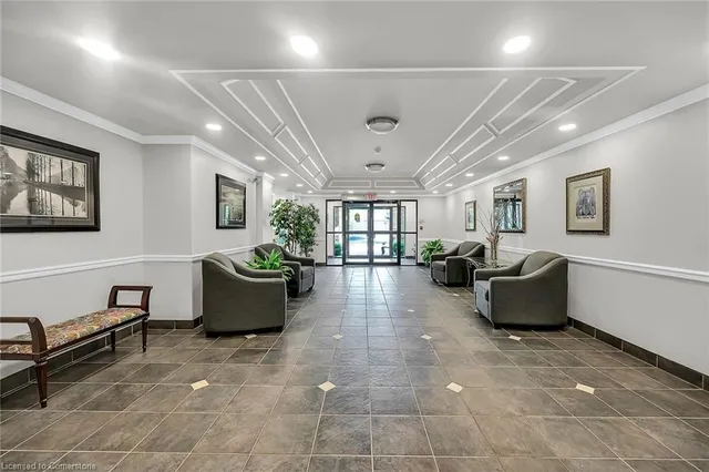 Additional image 44 of 59 Critzia Dr Unit 205