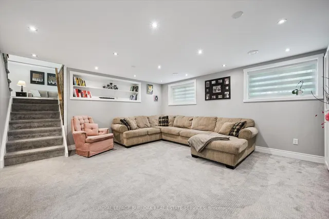 Additional image 24 of 1059 Marley Cres