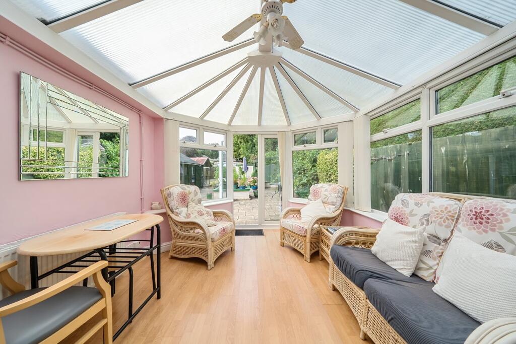 Additional image 10 of Windsor Crescent, Frome, BA11