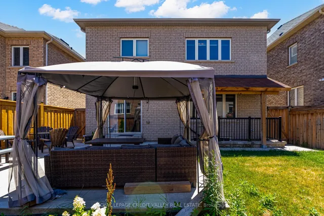 Additional image 48 of 44 Walbrook Rd