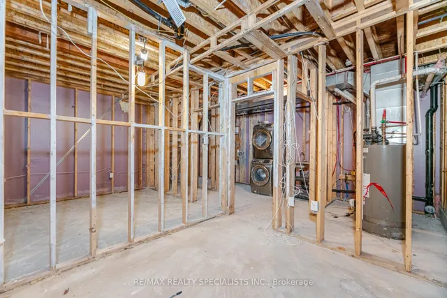 Additional image 40 of 33 Pringdale Gardens Circ