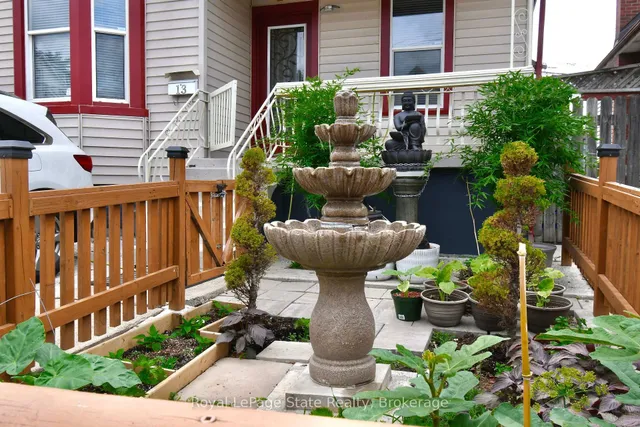 Additional image 50 of 13 Leeming St