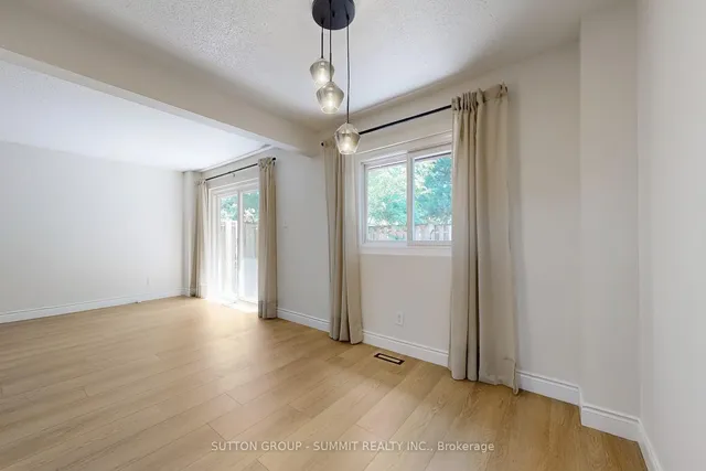 Additional image 17 of 600 Silver Creek Blvd Unit 72