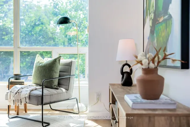 Additional image 12 of 350 Wellington St Unit 219