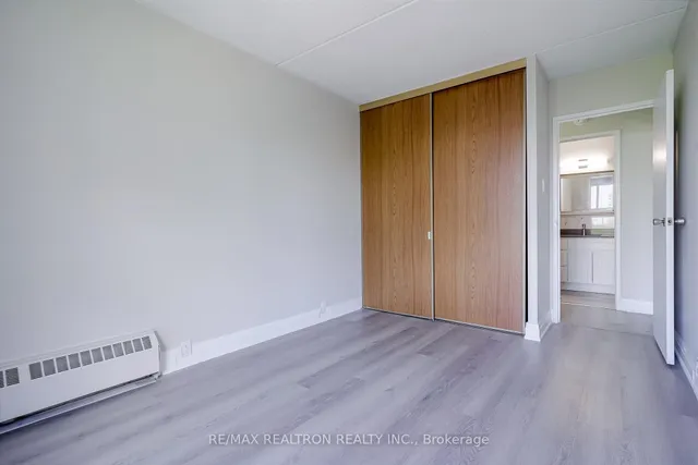 Additional image 22 of 2 Glamorgan Ave Unit 602