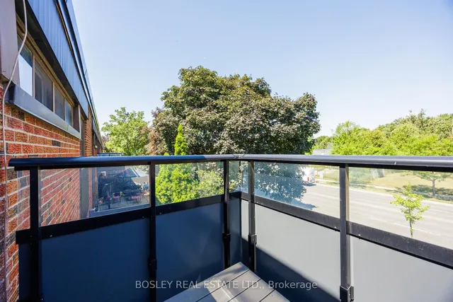 Additional image 23 of 4345 Bloor St Unit 60