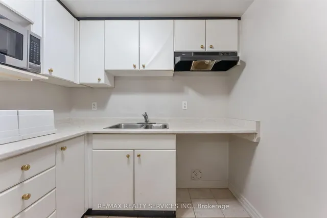 Additional image 26 of 40 Herkes Dr