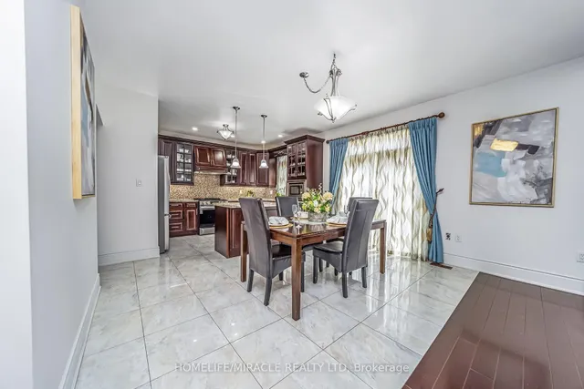 Additional image 12 of 6 Currant Rd