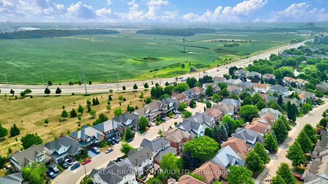 Additional image 45 of 5689 Roseville Crt