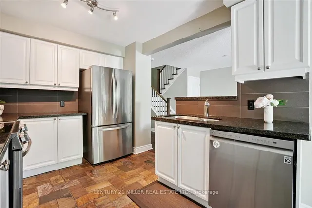 Additional image 17 of 5427 Lakeshore Rd Unit 4