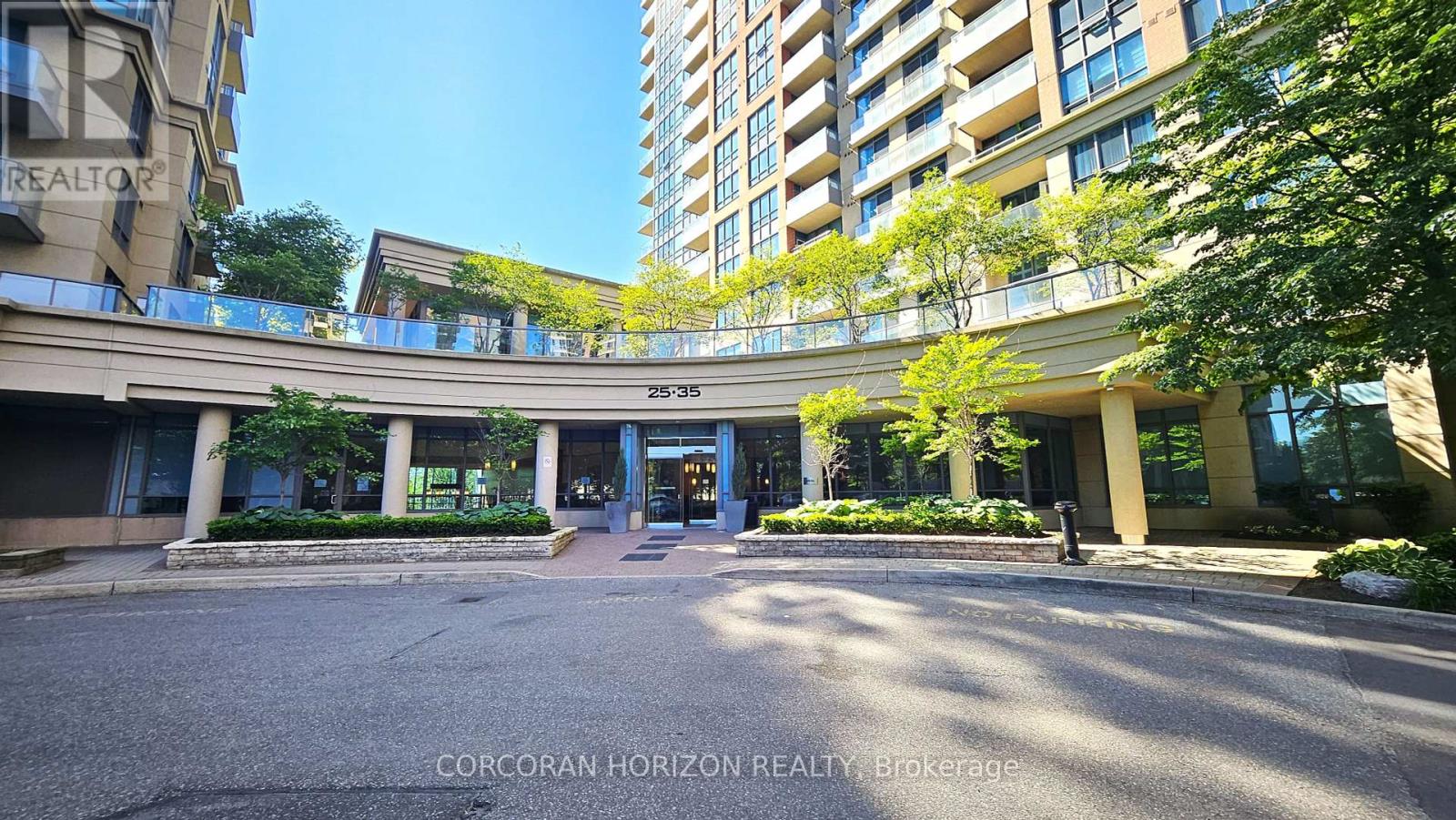 2247 - 25 VIKING LANE|Toronto (Islington-City Centre West), Ontario M9B0A1