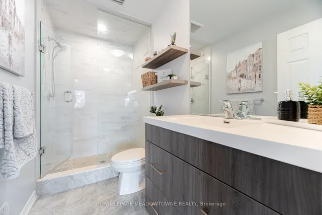 Additional image 42 of 898 Cactus Pt