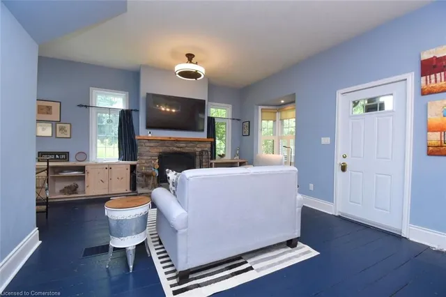 Additional image 12 of 662 Old Dundas Rd