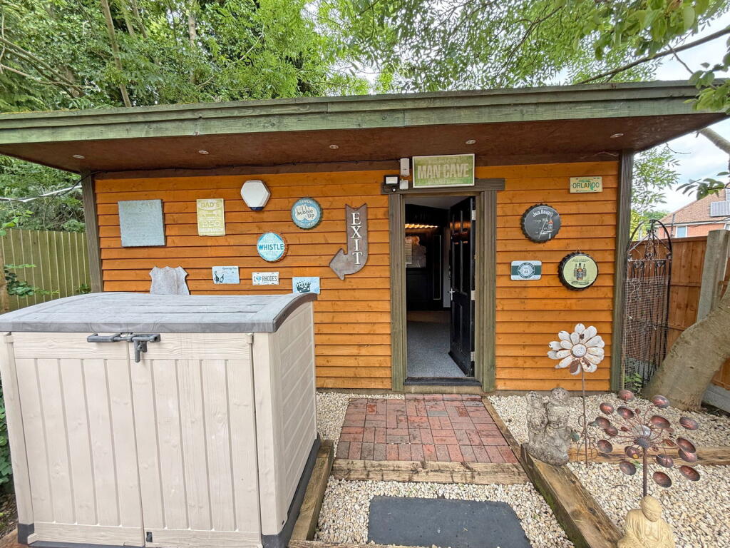 Additional image 23 of Westridge Road, Birmingham, B13 0ED