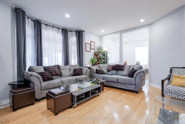 Additional image 15 of 31 Candlebrook Cres