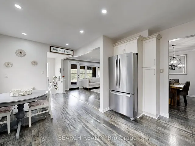 Additional image 11 of 559 Roding St