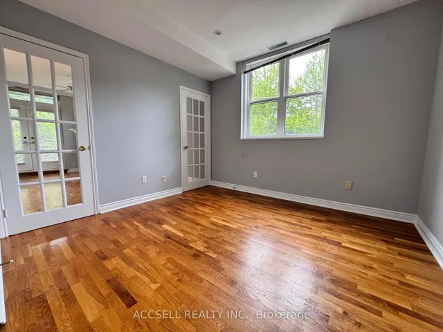 Additional image 10 of 15 Glen Manor Dr Unit 302